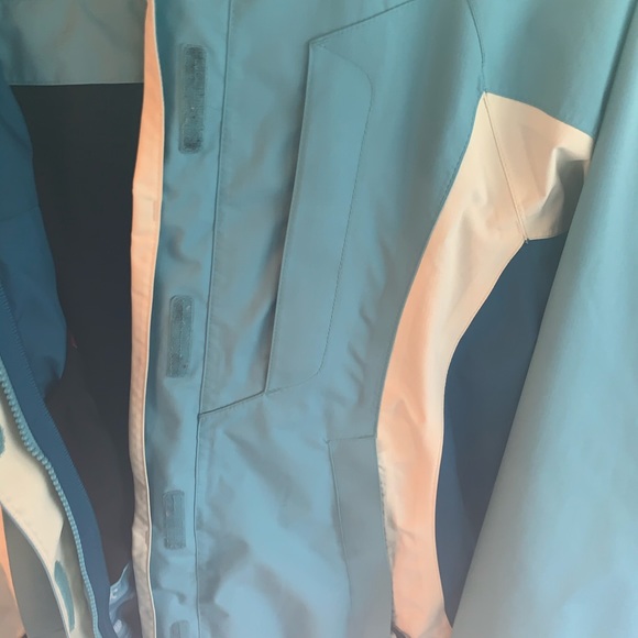 LL Bean Ladies Ski Jacket - Picture 6 of 6